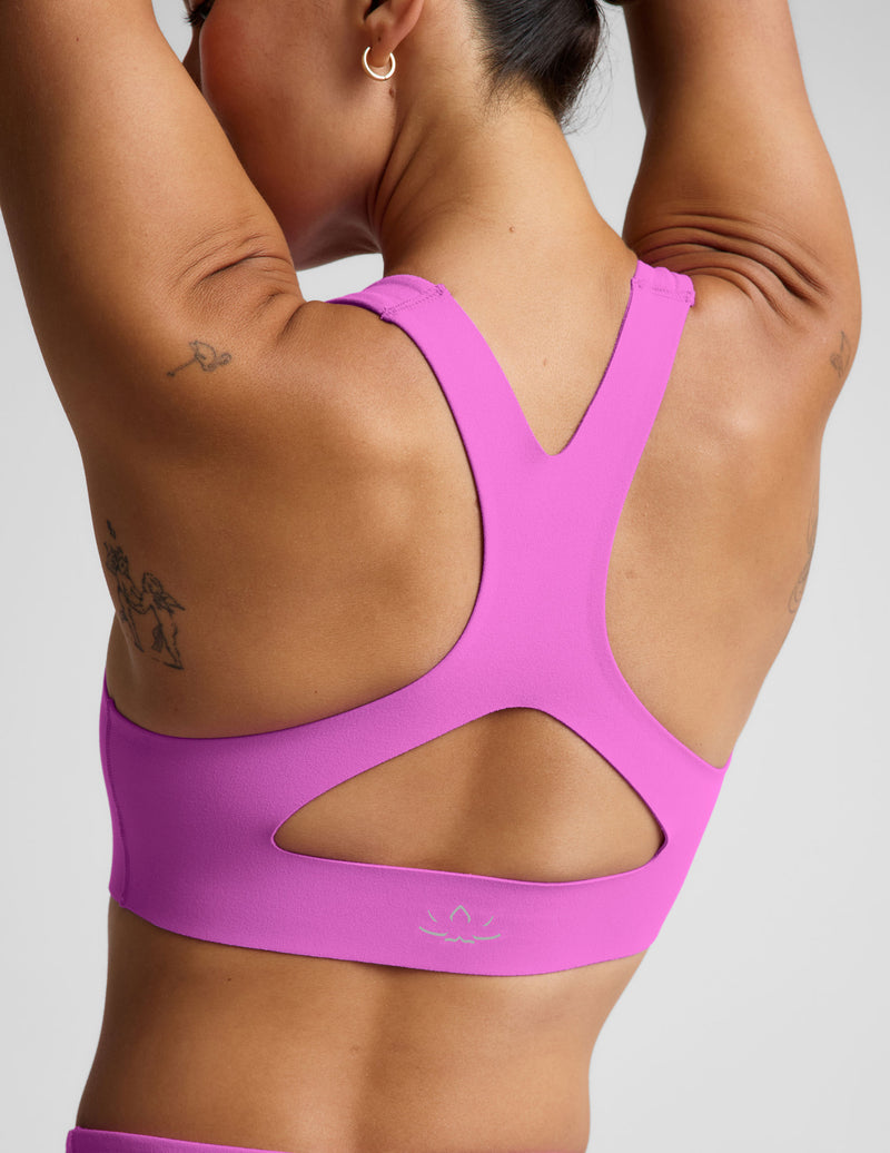 glowzone™ Medium Impact Bra