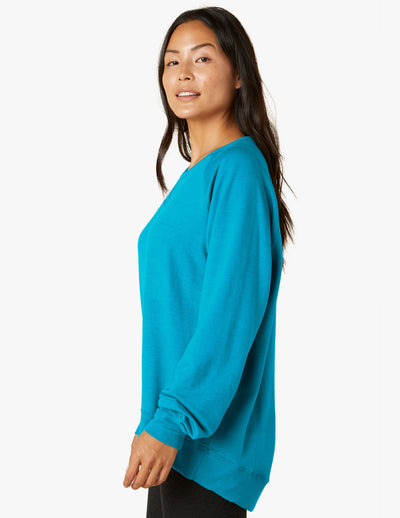 Saturday Oversized Pullover Image 3