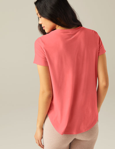 pink short sleeve top