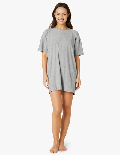 Featherweight Hit Snooze Sleep Tee