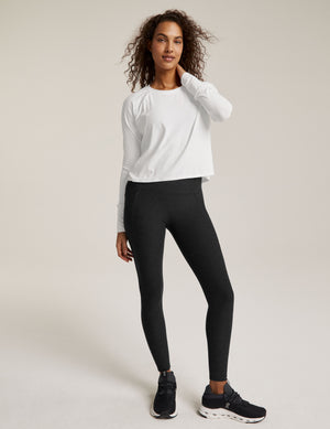 white crew neck long sleeve top