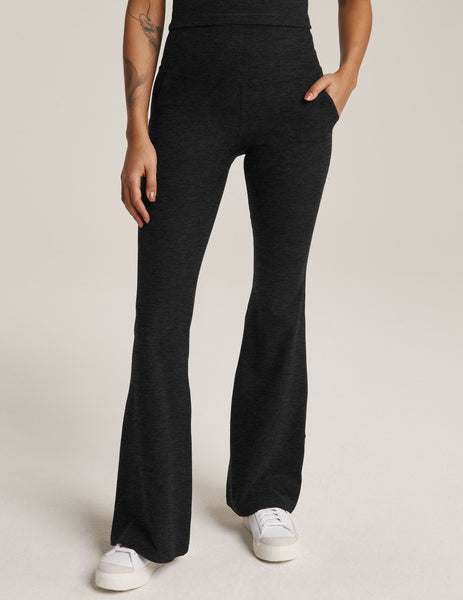Cropped flare pants, Various colors, Collection 2021