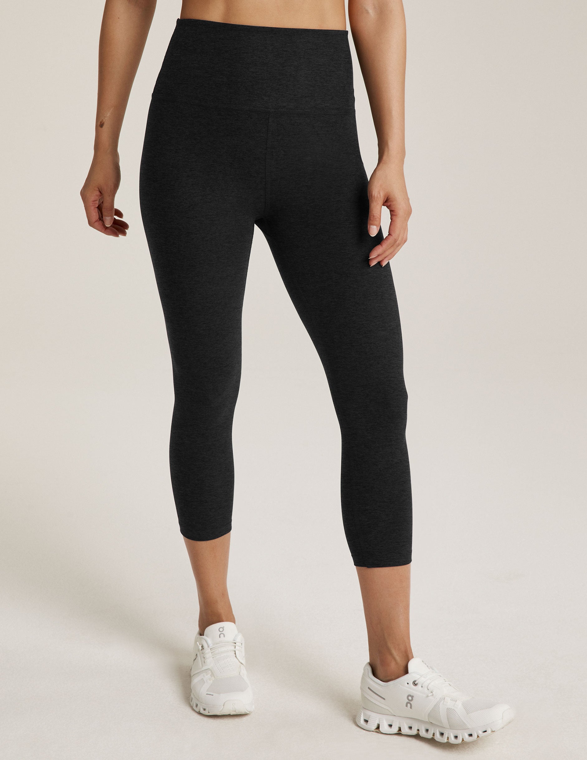 Black Splash* Design Capri-Length Yoga Leggings Ladies Sizes XS-XL – FLOW  with Debbie Fox