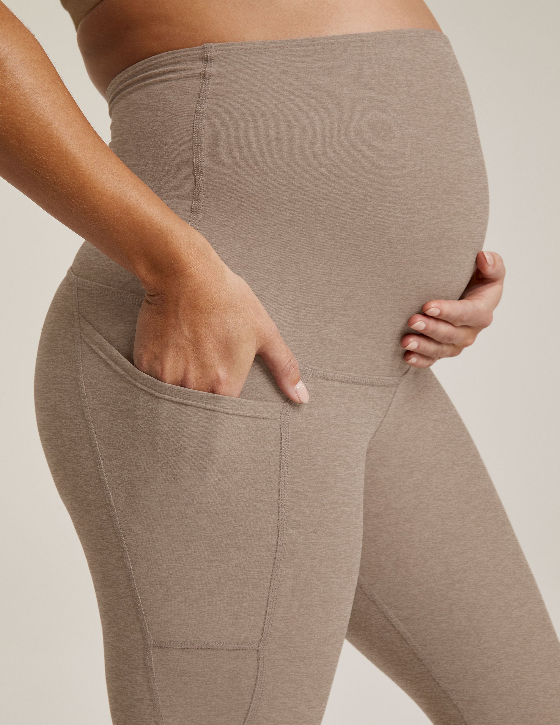 Soft Focus Softmark Love The Bump Midi Maternity Legging | Beyond Yoga