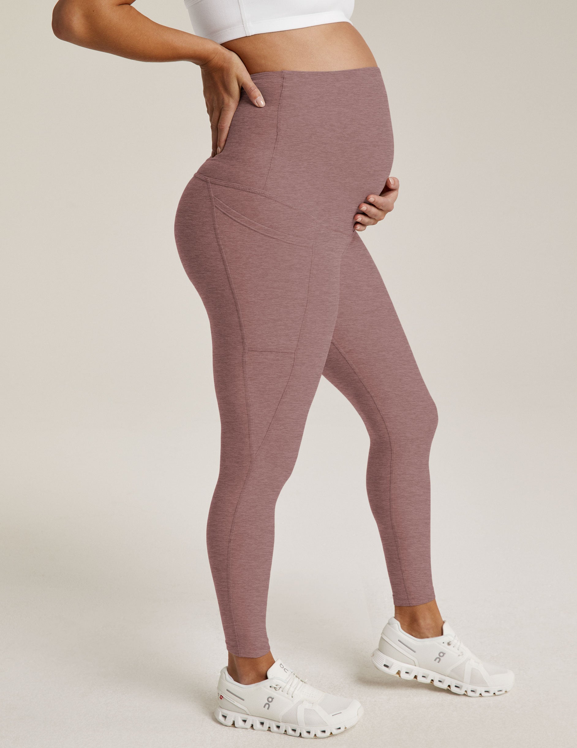 Beyond Yoga Spacedye Love the Bump Maternity Pocket Midi-Legging Beyond Yoga Spacedye Love the Bump Maternity Pocket Midi-Legging