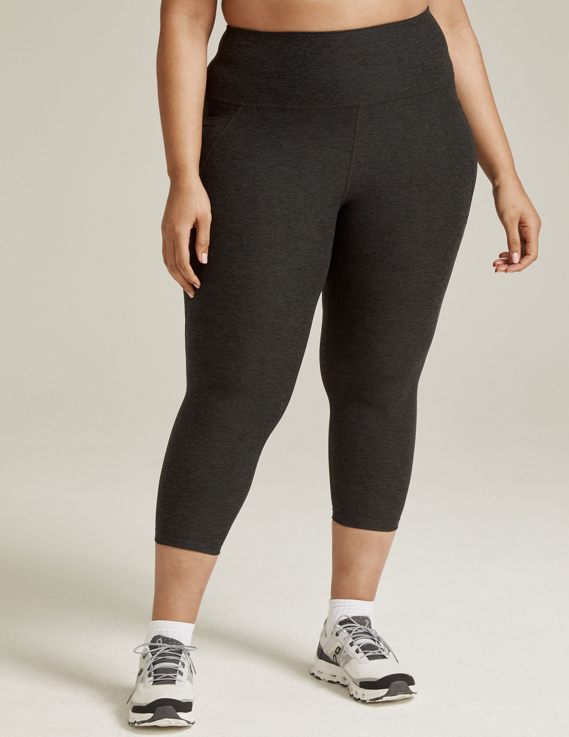 High Waisted Yoga Pants for Women with Pockets Capri India