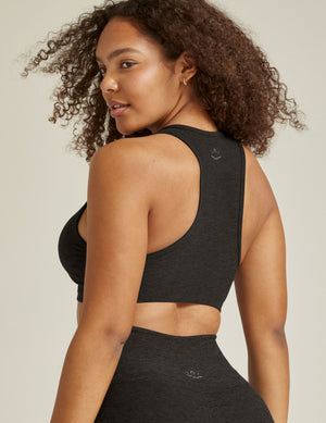 black sports bra