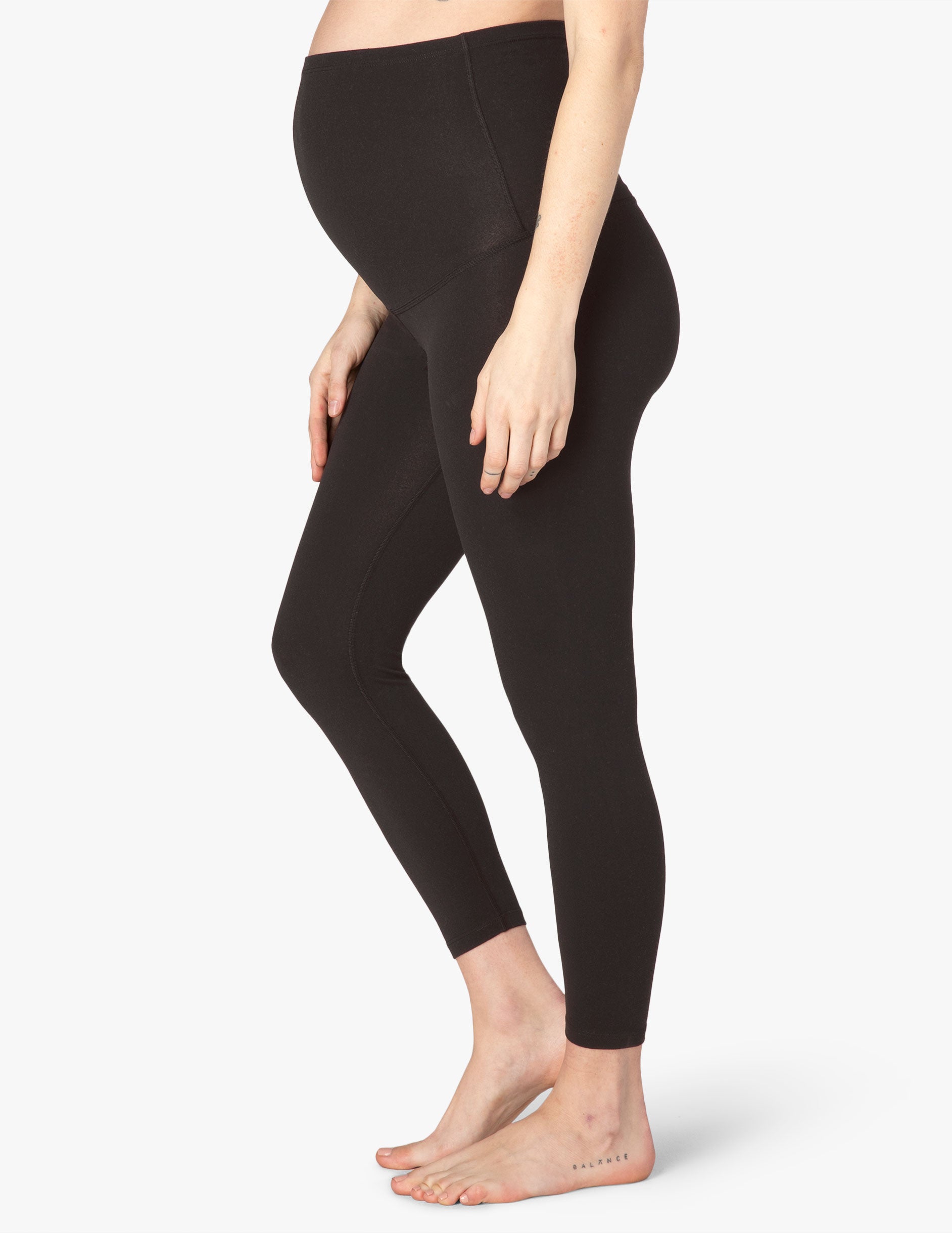 Beyond the Bump by Beyond Yoga Marled Gray Leggings Size M (Maternity) -  59% off